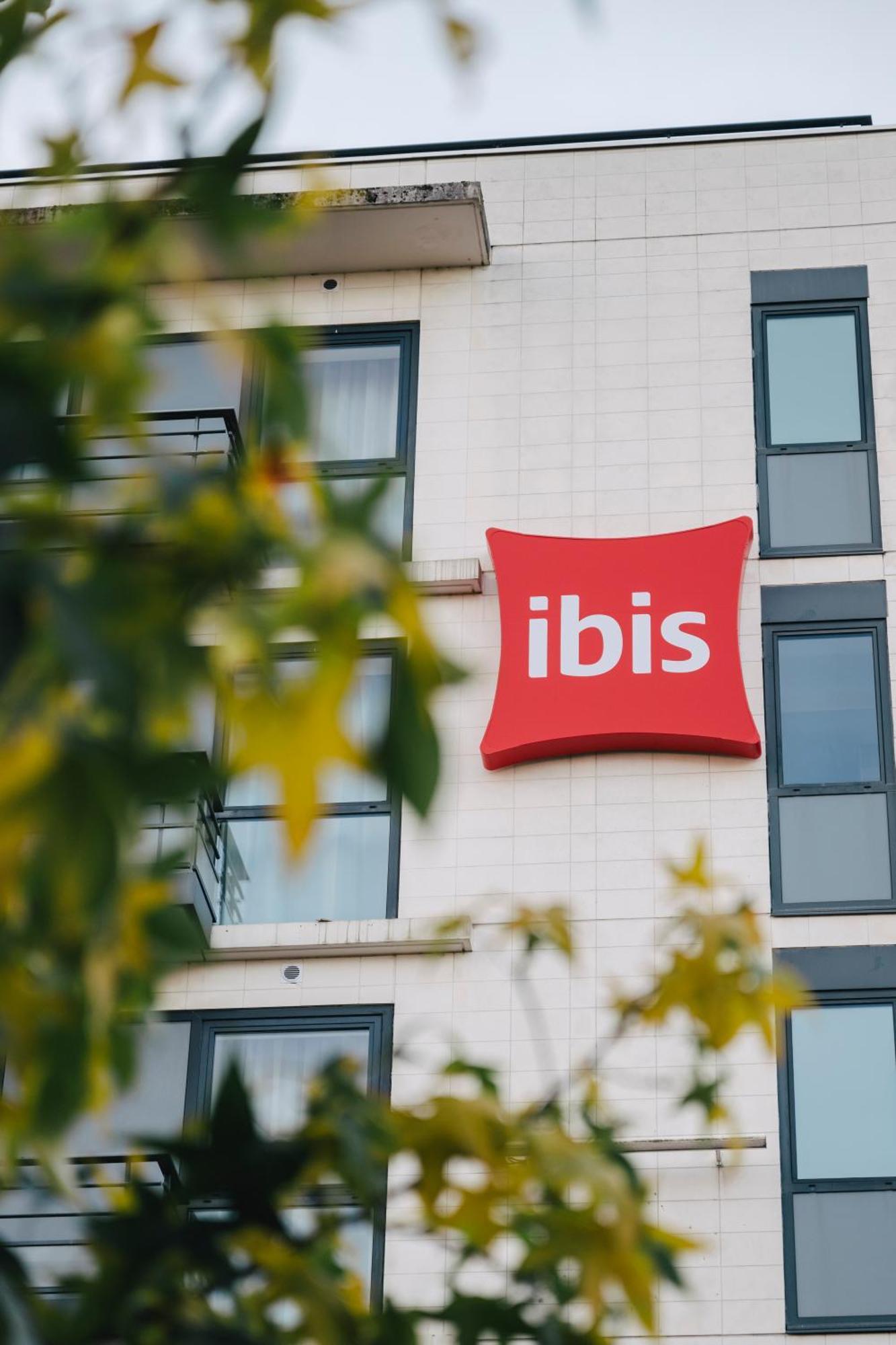 Ibis Rouen Centre Rive Droite Pasteur Hotell Exteriör bild